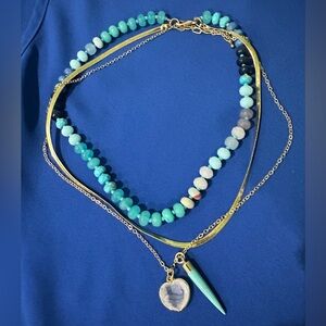 🎉 4/ $25 Layered  necklace
